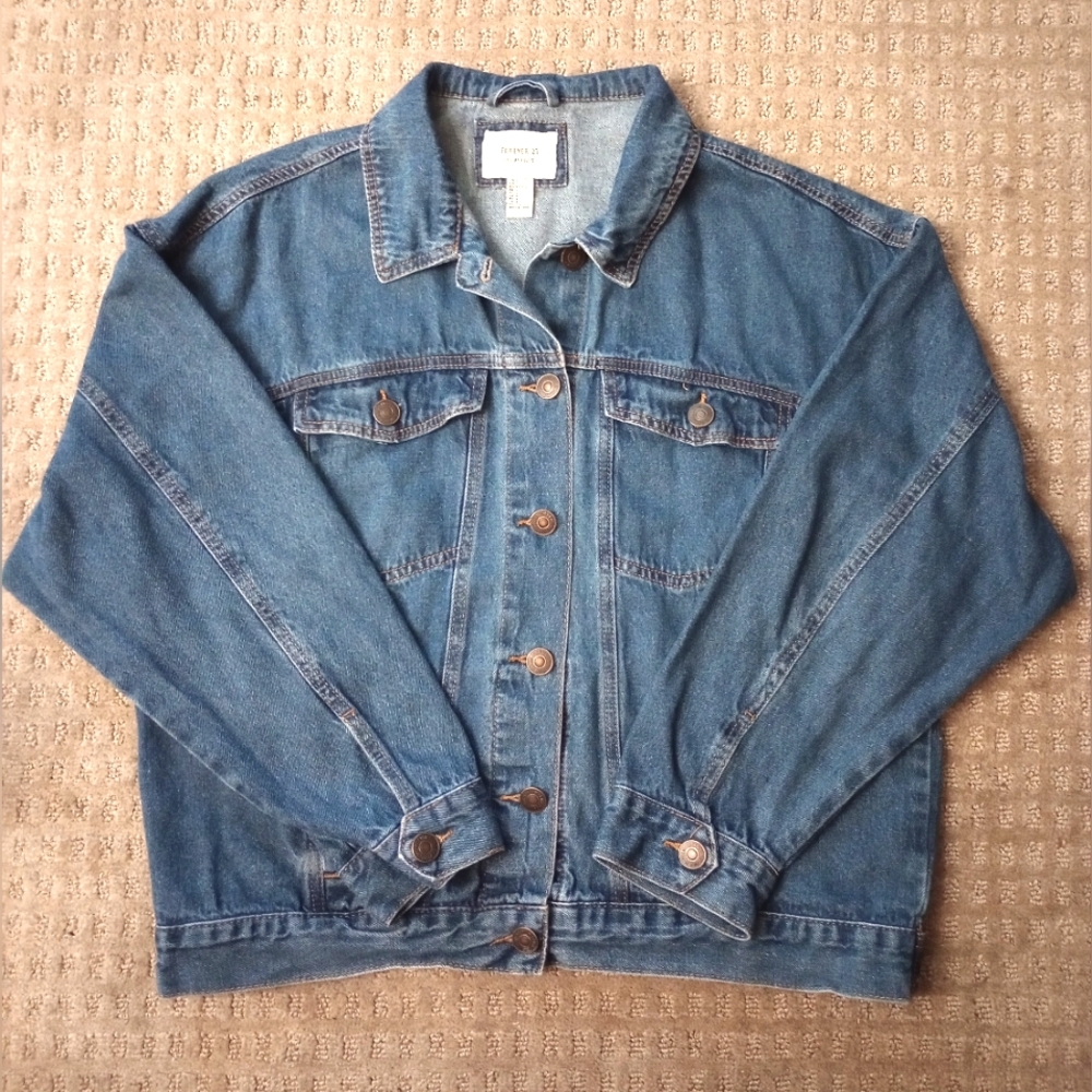 Forever 21 Denim Truckers Jacket